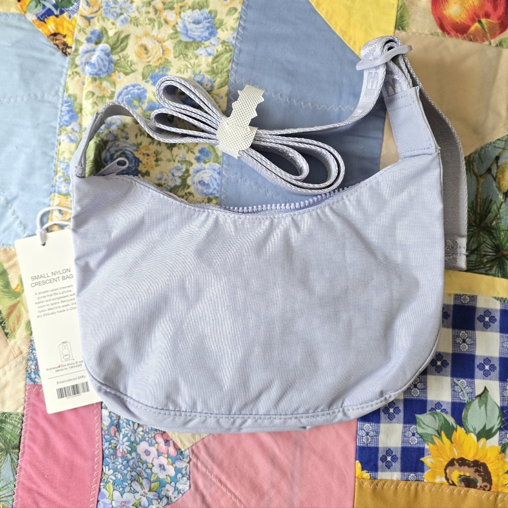 *NWT* BAGGU X MIFFY Strawberry Diasy Mushroom Miffy Small Nylon Crescent Bag - Picture 4 of 8